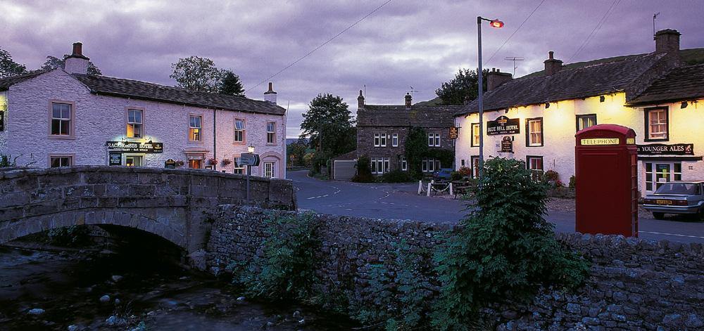 Kettlewell at night postcard | Cardtoons Publications